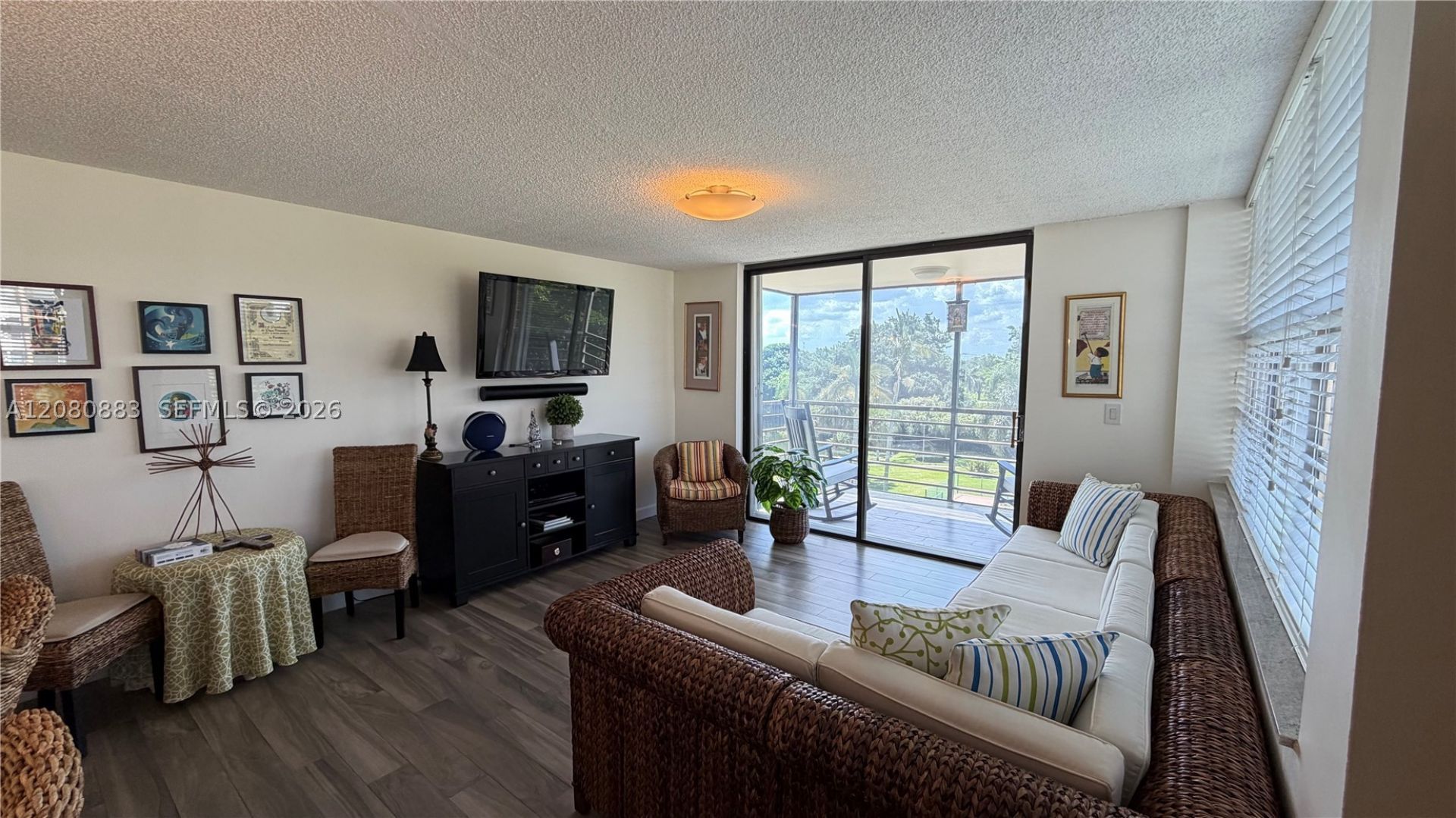 1200 Saint Charles , Unit 411, Pembroke Pines, FL 33026 Photo