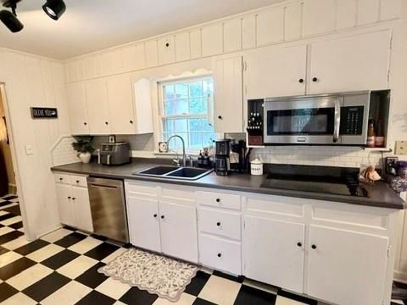 106 S Ridge Avenue, Troy, OH 45373 Photo 5