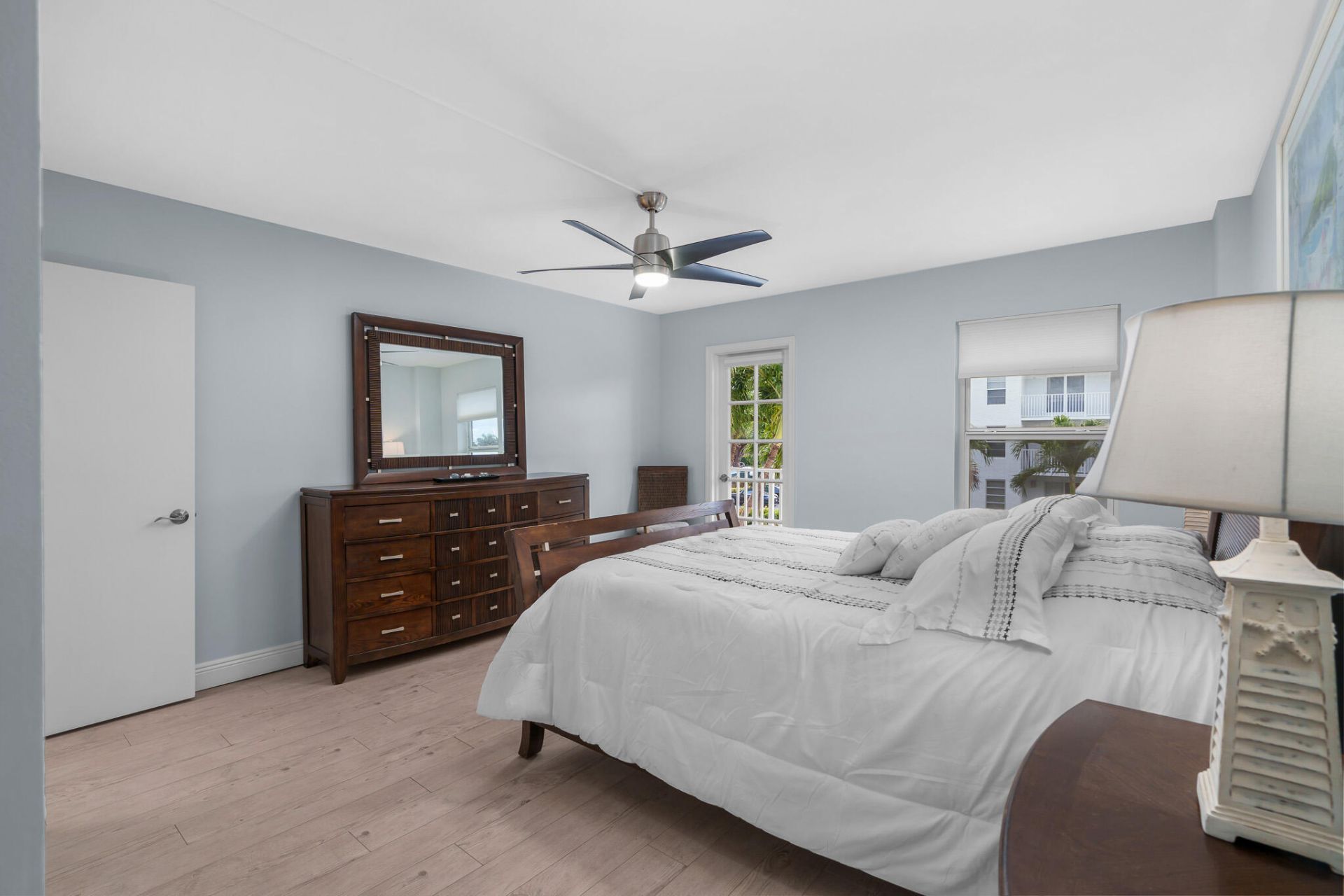 950 Ponce De Leon Road, Unit 207, Boca Raton, FL 33432 Photo