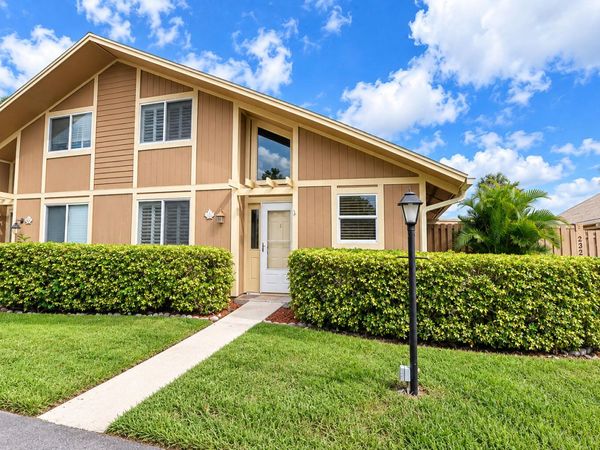 232 Maplecrest Circle, Jupiter, FL 33458