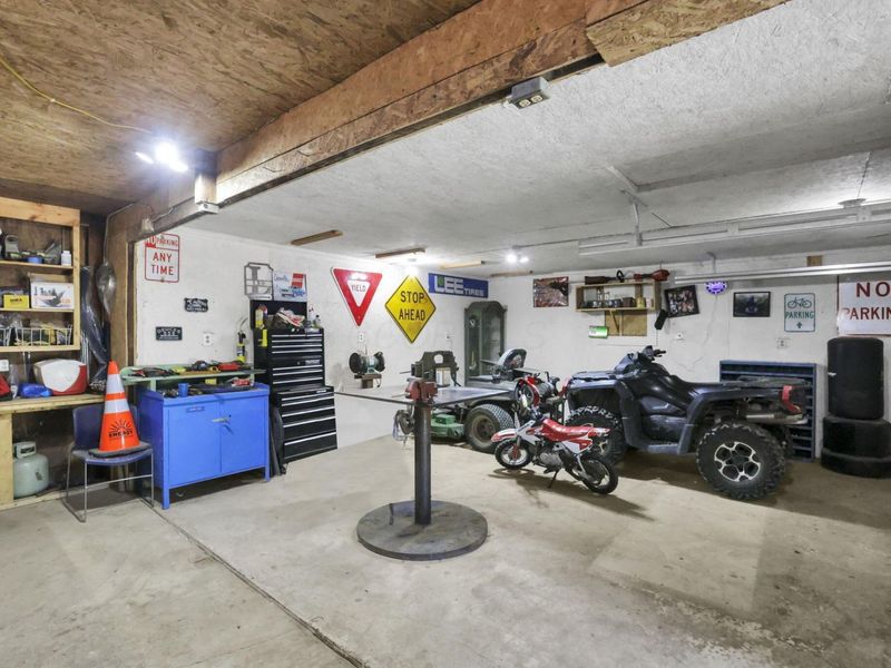 10944 Wilson Road, Utica, OH 43080 Photo 54