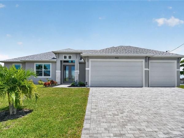 913 NW 33rd PL , CAPE CORAL, FL 33993