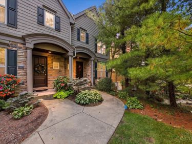 6841 Indian Hill Road, Cincinnati, OH 45227
