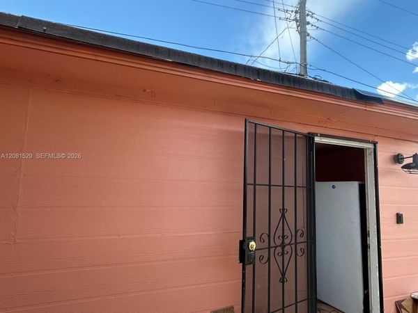 115 NW 193rd St , Unit 2, Miami Gardens, FL 33169