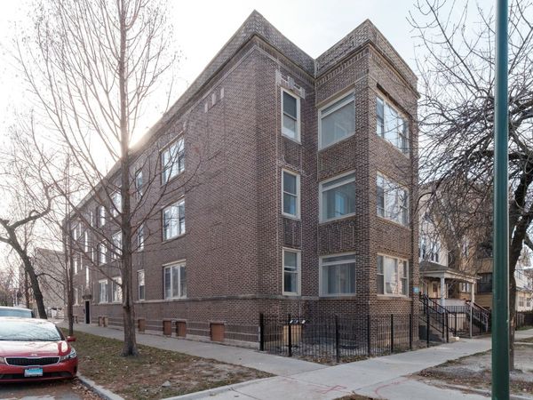 3101 W Leland Avenue , Unit 2, Chicago, IL 60625