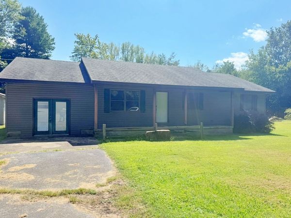6820 Unity School Road , Brookport, IL 62910