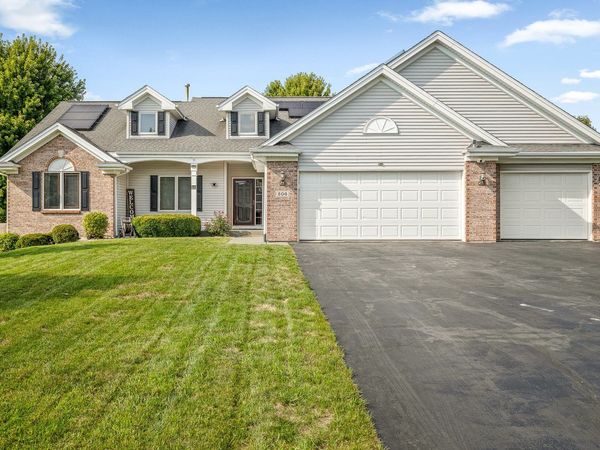 206 Star Fire Road , Poplar Grove, IL 61065