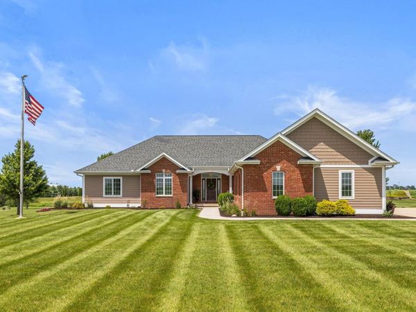 724 N County Road 2175 Road , Champaign, IL 61822
