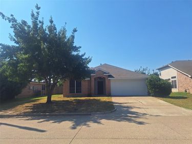 3516 Paladin Place , Fort Worth, TX 76137