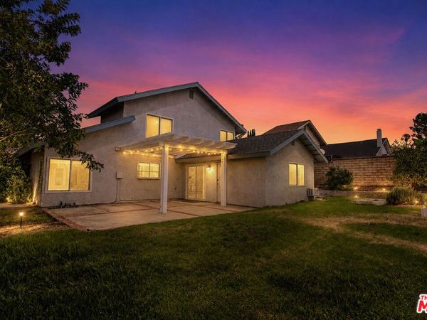 27820 Palmetto Ridge Drive, Santa Clarita, CA 91354