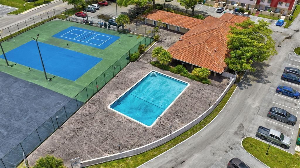 4174 Inverrary Drive, Unit 505, Lauderhill, FL 33319 Photo