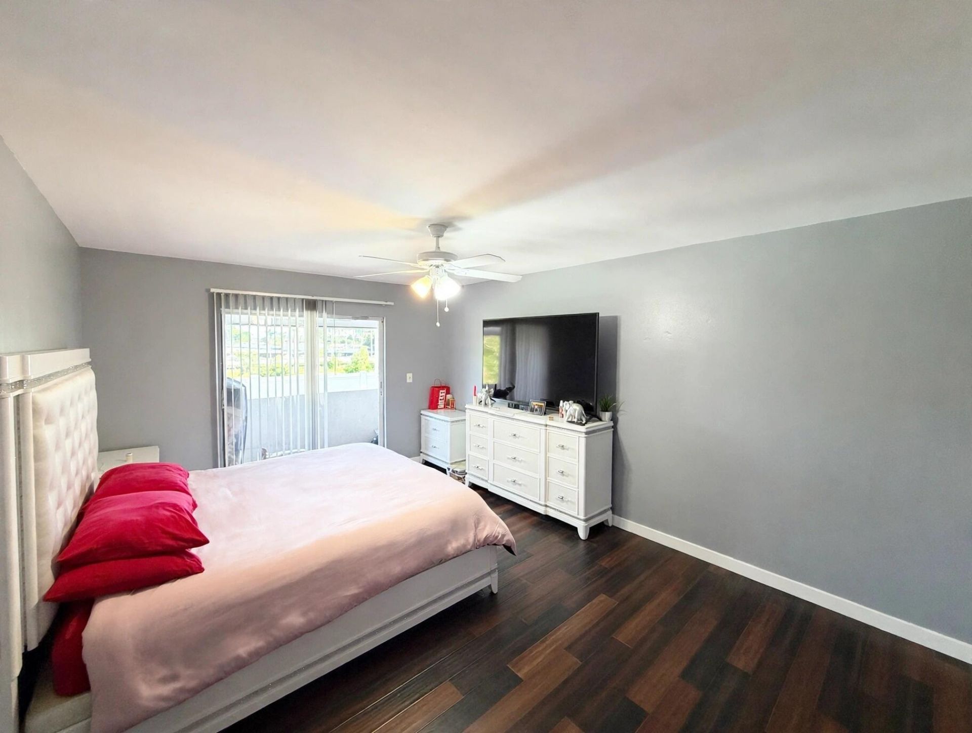 9054 NW 35th Place, Sunrise, FL 33351 Photo