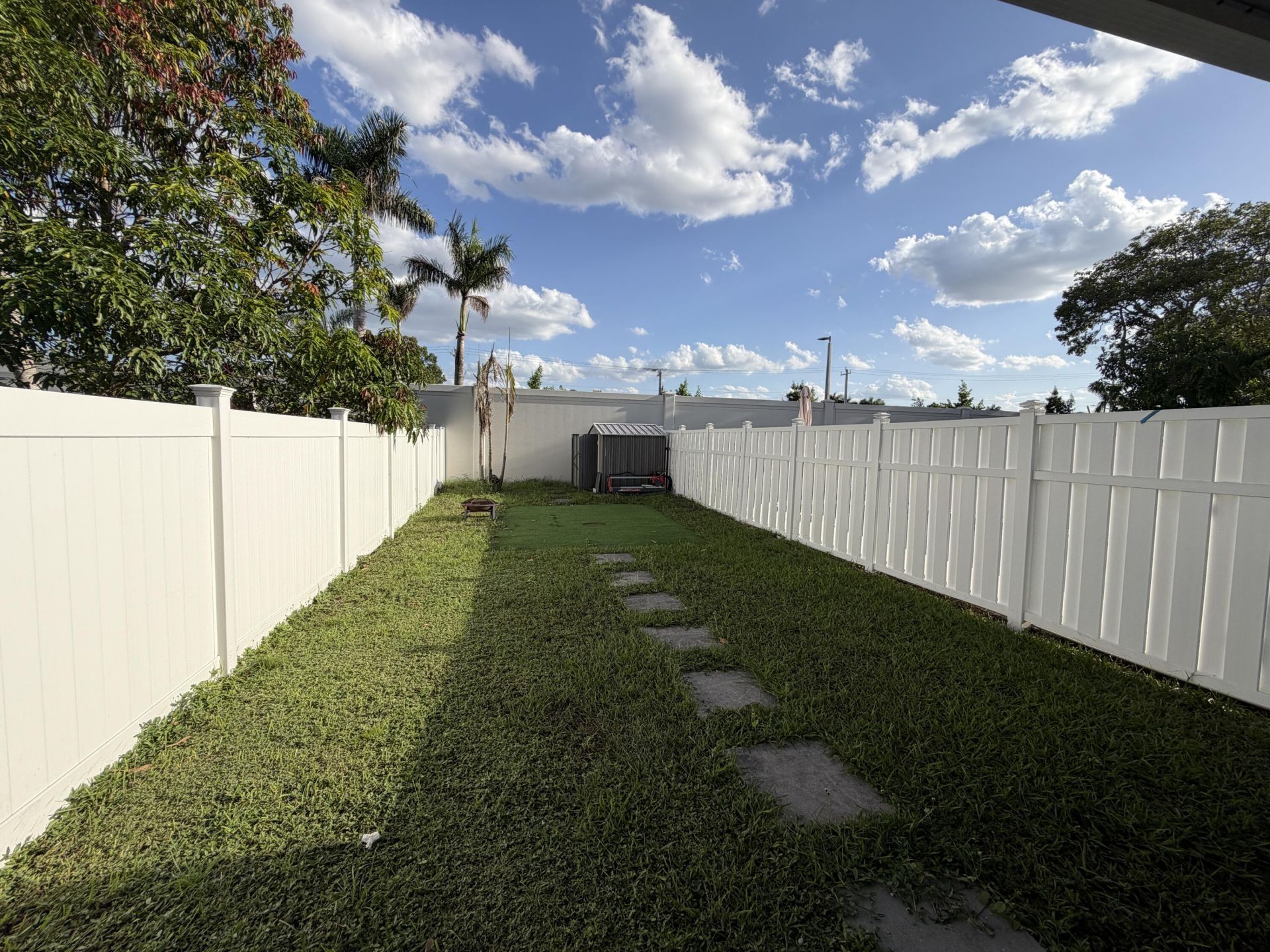 9054 NW 35th Place, Sunrise, FL 33351 Photo