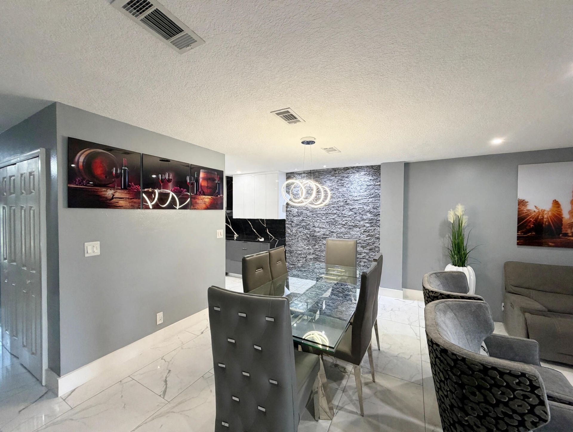 9054 NW 35th Place, Sunrise, FL 33351 Photo