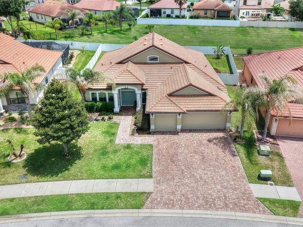 3935 SUNSET LAKE DRIVE , LAKELAND, FL 33810