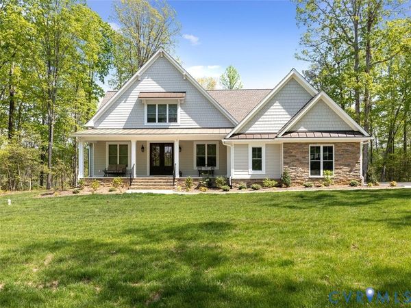 1610 Huntington Woods Trail , Powhatan, VA 23139