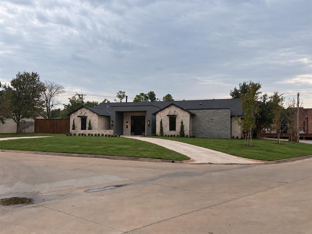 1601 Randel Road, Nichols Hills, OK 73116 Main Photo