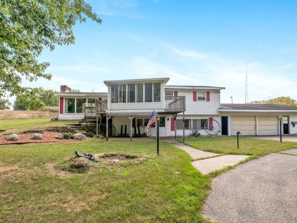 5221 S Maple Island Road, Hesperia, MI 49421
