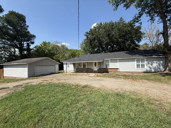 101 N Cumberland Street, Lamar, AR 72846