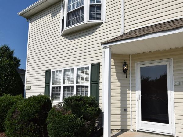 2380 Vineyard Drive, Unit J1, Winterville, NC 28590