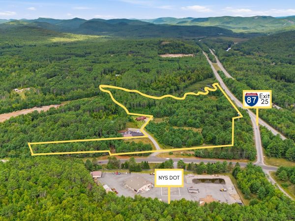 6151 New York 8, Chestertown, NY 12817