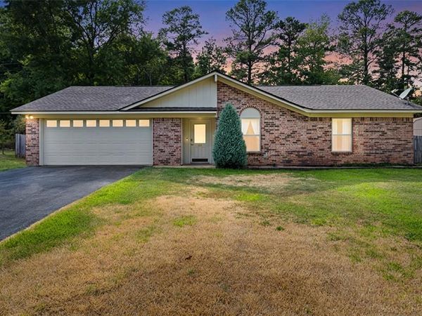 311 Hillshore Drive, Longview, TX 75605