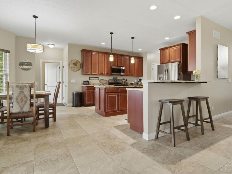 2327 Elizabeth Drive, Clearcreek Township, OH 45068 Photo 13