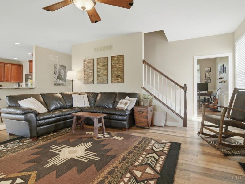 2327 Elizabeth Drive, Clearcreek Township, OH 45068 Photo 9