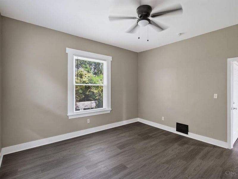 820 Cleveland Avenue, Cincinnati, OH 45229 Photo 19