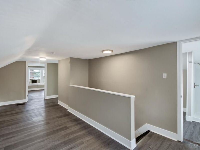 820 Cleveland Avenue, Cincinnati, OH 45229 Photo 22