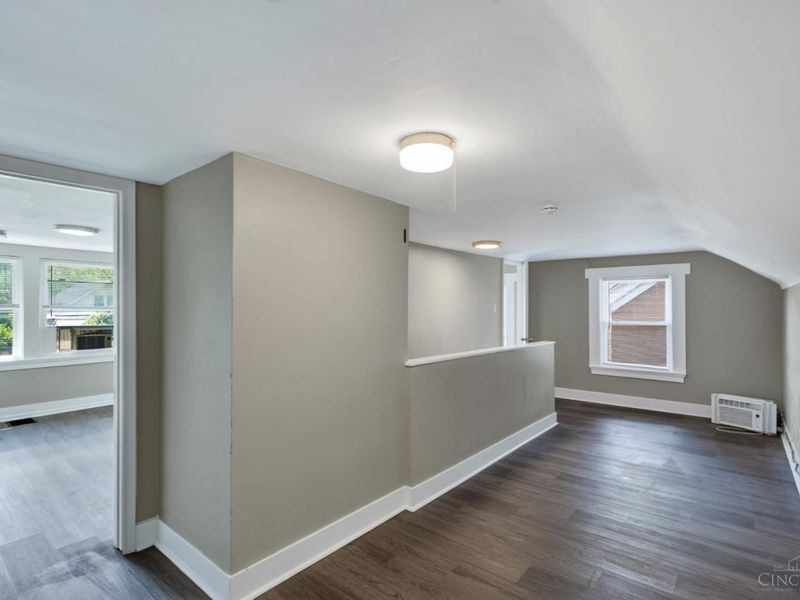 820 Cleveland Avenue, Cincinnati, OH 45229 Photo 24