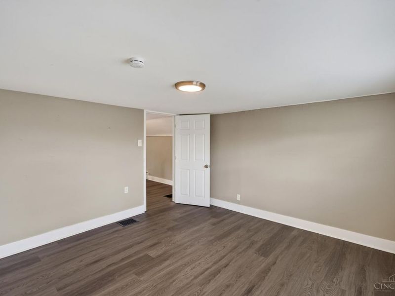 820 Cleveland Avenue, Cincinnati, OH 45229 Photo 30