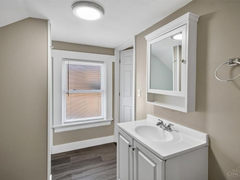 820 Cleveland Avenue, Cincinnati, OH 45229 Photo 31