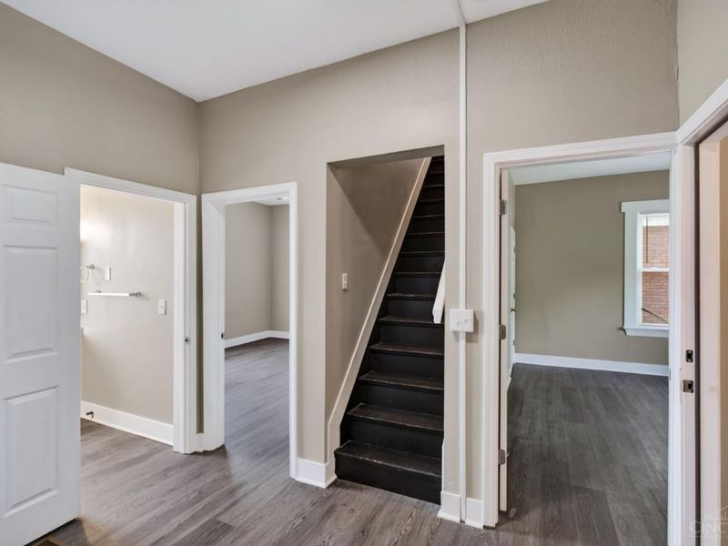 820 Cleveland Avenue, Cincinnati, OH 45229 Photo 6
