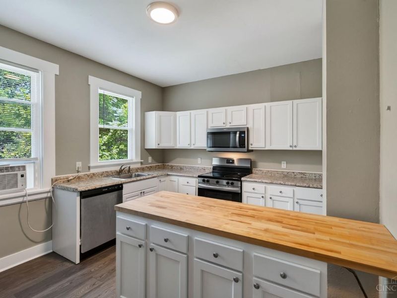 820 Cleveland Avenue, Cincinnati, OH 45229 Photo 9