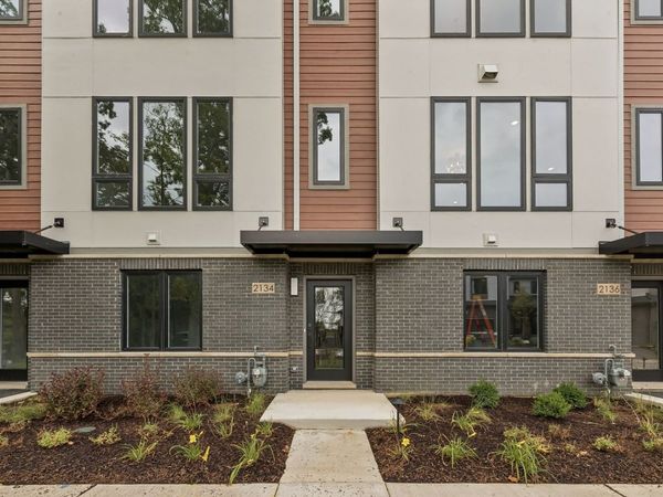 2118 Iron Ridge Lane, Naperville, IL 60563