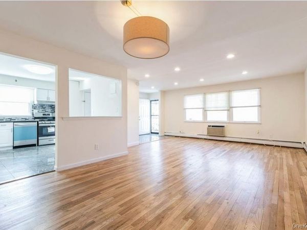 8833 Ransom Street , Queens Village, NY 11427