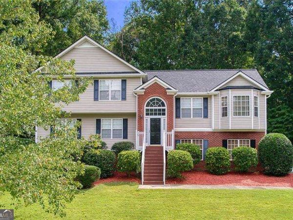 12 Enclave Court, Powder Springs, GA 30127