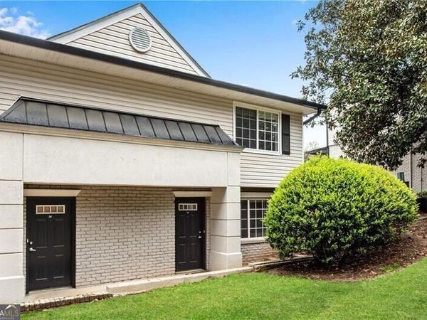 6940 Roswell Road, Unit F2, Sandy Springs, GA 30328