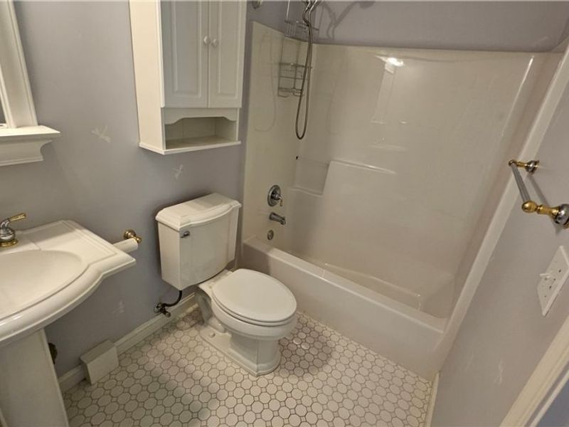7235 Dursley Court, Solon, OH 44139 Photo 21