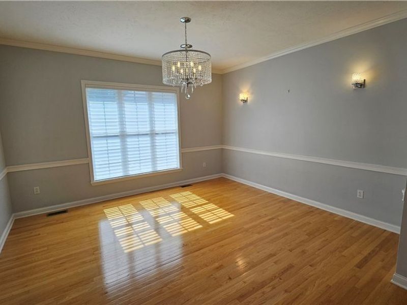 7235 Dursley Court, Solon, OH 44139 Photo 3