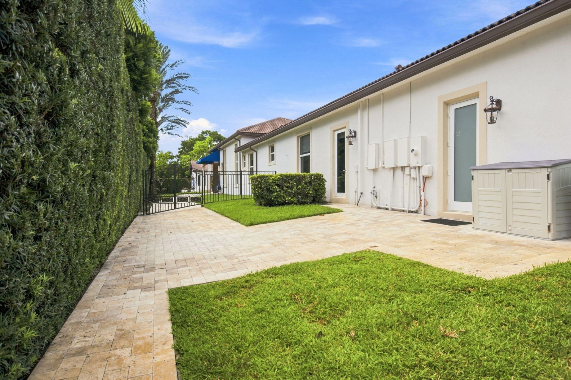 4851 SW 111th Terrace, Davie, FL 33328 Photo