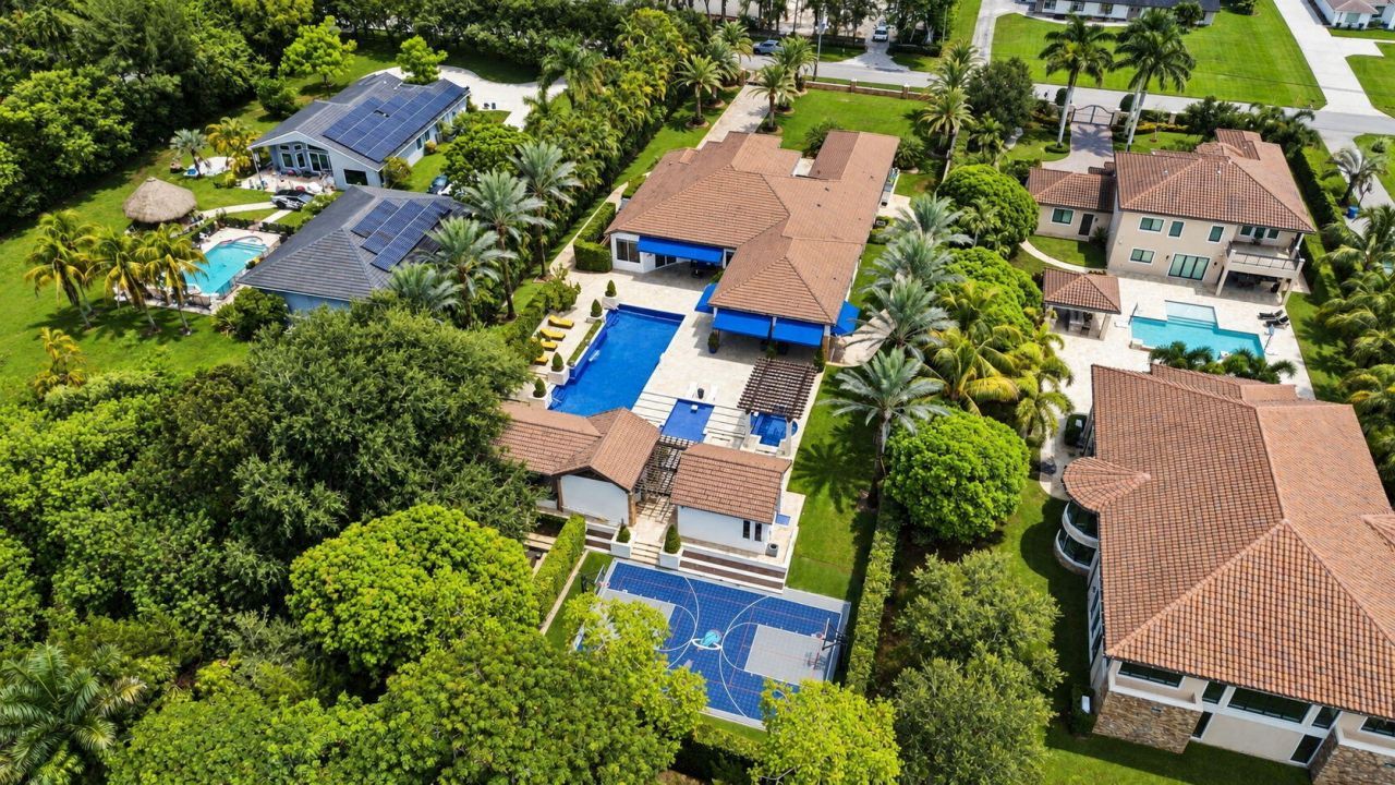 4851 SW 111th Terrace, Davie, FL 33328 Photo