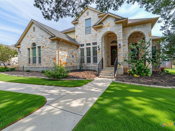 263 Hamburg Avenue , New Braunfels, TX 78132
