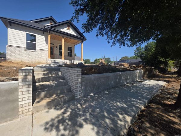 1518 S Arch Street, Little Rock, AR 72202