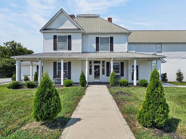 208 Daugherty St., Livingston, TN 38570