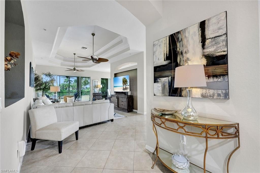 8723 Coastline Ct , Unit 202, Naples, FL 34120 Photo