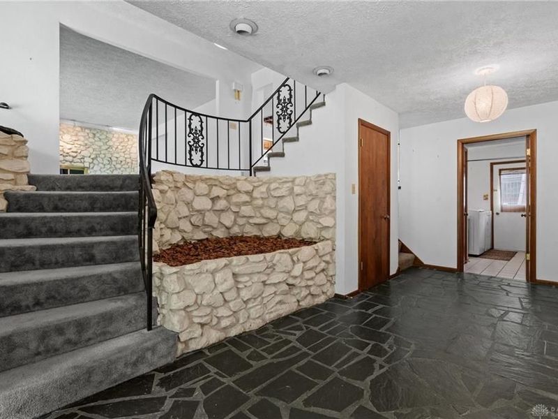855 McBee Road, Bellbrook, OH 45305 Photo 6
