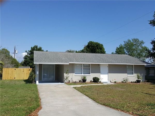 262 MANOR ROAD , VENICE, FL 34293