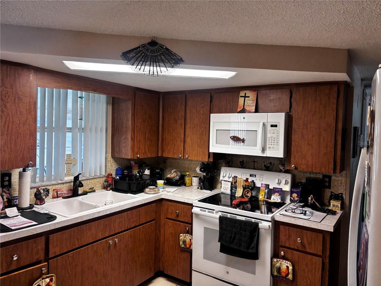 9040 Chatam Lane , Port Richey, FL 34668 Photo